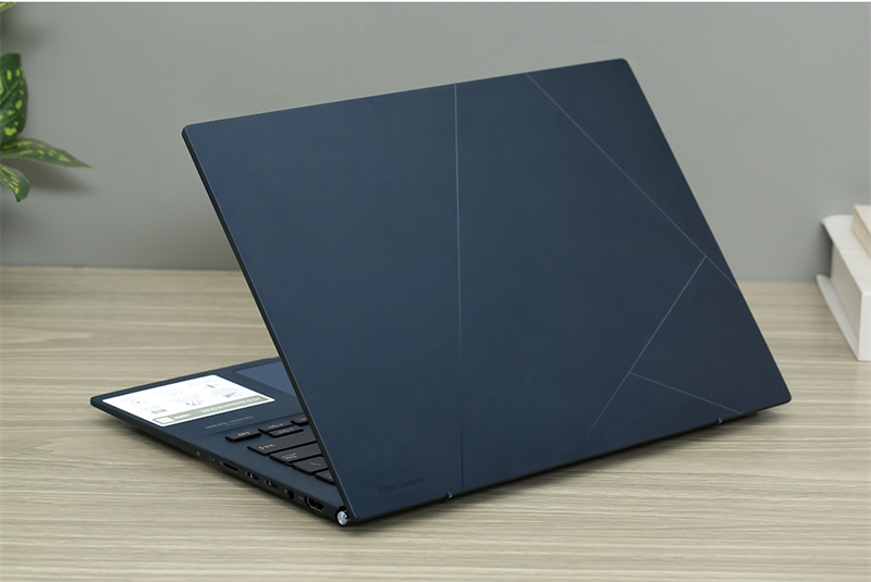 Asus Zenbook 14 OLED