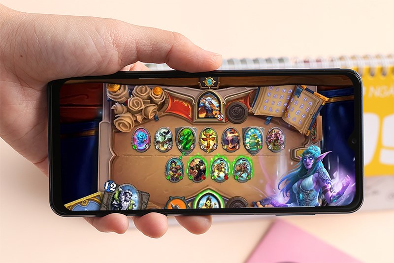 Đ&aacute;nh gi&aacute; chơi game tr&ecirc;n Galaxy A12