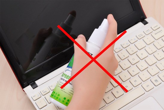 Tr&aacute;nh d&ugrave;ng h&oacute;a chất độc hại