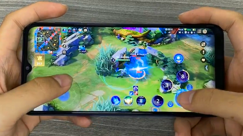 Trải nghiệm với v&agrave;i tựa game hot tr&ecirc;n Galaxy A12