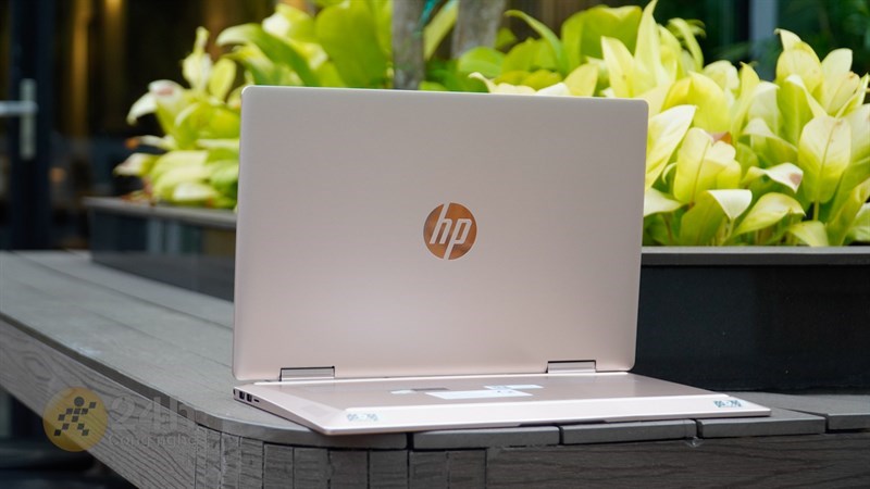 HP Pavilion X360 14 ek1048TU