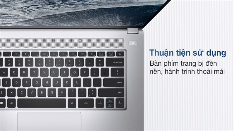 B&agrave;n ph&iacute;m trang bị đ&egrave;n nền