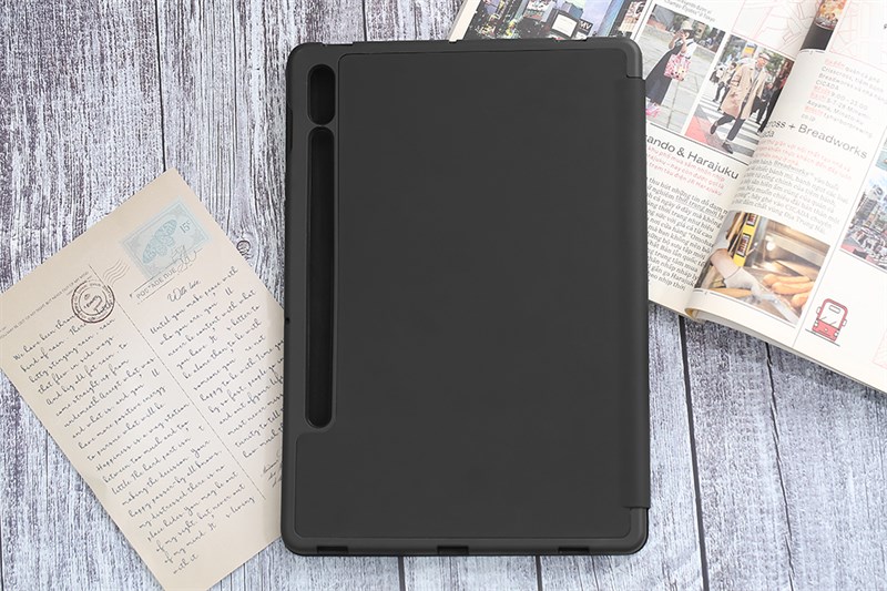 Ốp lưng được thiết kế dễ dàng tháo/lắp ốp vào máy Ốp lưng được thiết kế dễ dàng tháo/lắp ốp vào máy