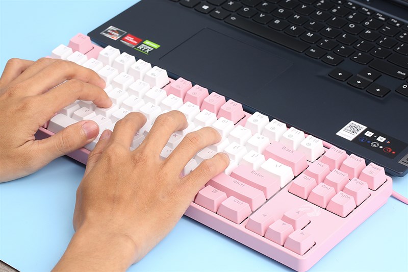 H&agrave;nh tr&igrave;nh ph&iacute;m s&acirc;u