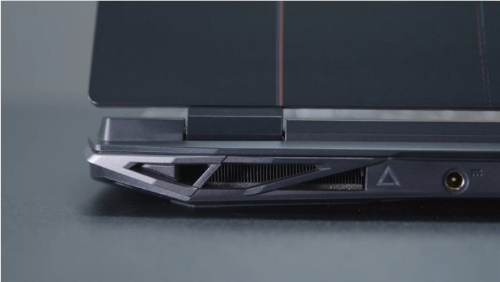 Cổng tản nhiệt của Acer Nitro Tiger 5 Cổng tản nhiệt của Acer Nitro Tiger 5