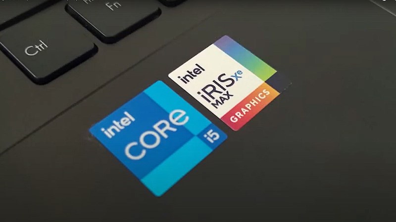 Iris® Xe Graphics