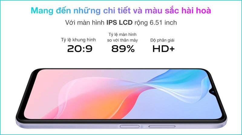 M&agrave;n h&igrave;nh rộng lớn mang lại cảm gi&aacute;c ch&acirc;n thực, rực rỡ