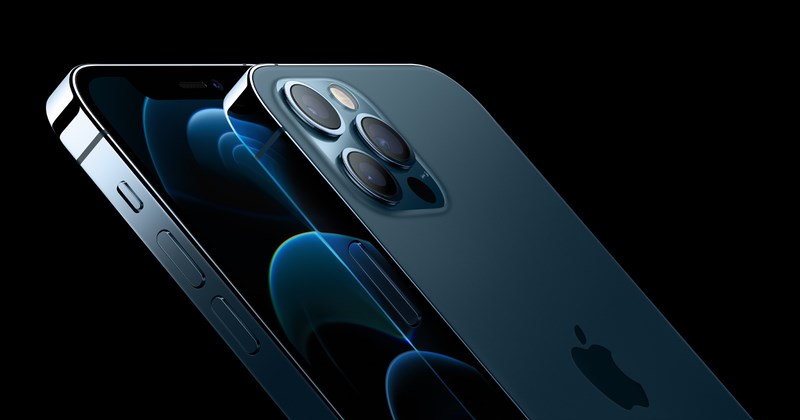 iPhone 12 Pro Max - mở đầu cho thế hệ màn hình 6.7 inch