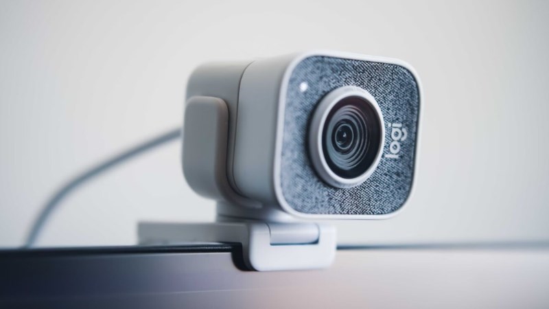 Laptop cũng có thể lắp đặt được webcam
