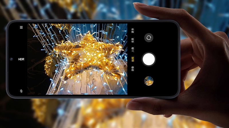 Camera sau 50 MP tích hợp nhiều tính năng