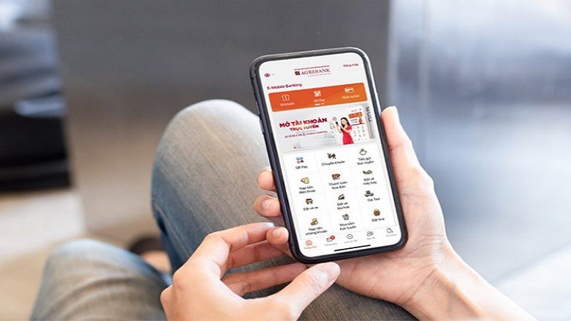 Mở ứng dụng Mobile Banking 