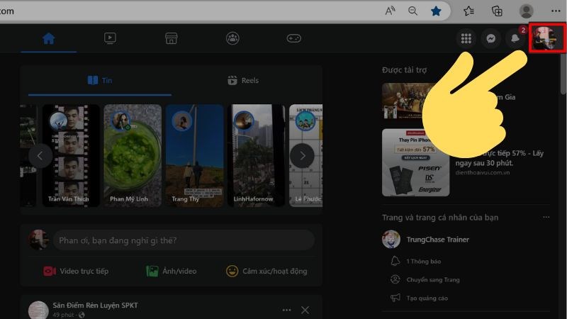 V&agrave;o giao diện Facebook, ấn v&agrave;o icon ảnh đại diện của bạn
