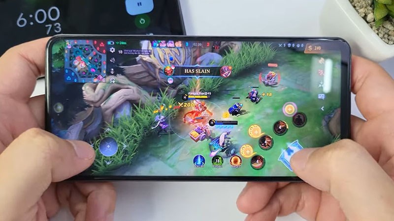 Vivo Y36 chiến Liên Quân mượt mà