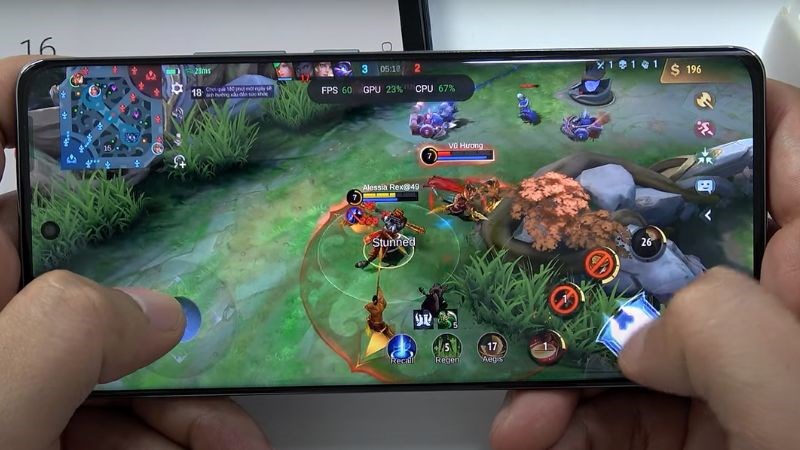 Oppo Reno10 Pro khi test game Mobile League