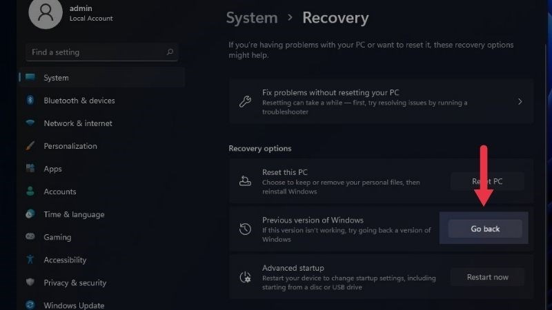 Cuối cùng là anh em chọn vào Recovery > Go back to the previous version of Windows 10 Cuối cùng là bạn chọn vào Recovery > Go back