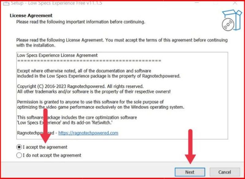 Chọn I Accept v&agrave; bấm Next.