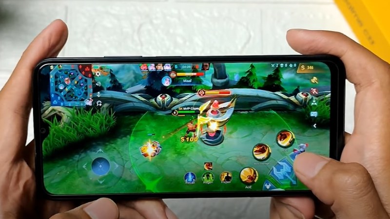 Realme C51 khi test game Mobile Legends