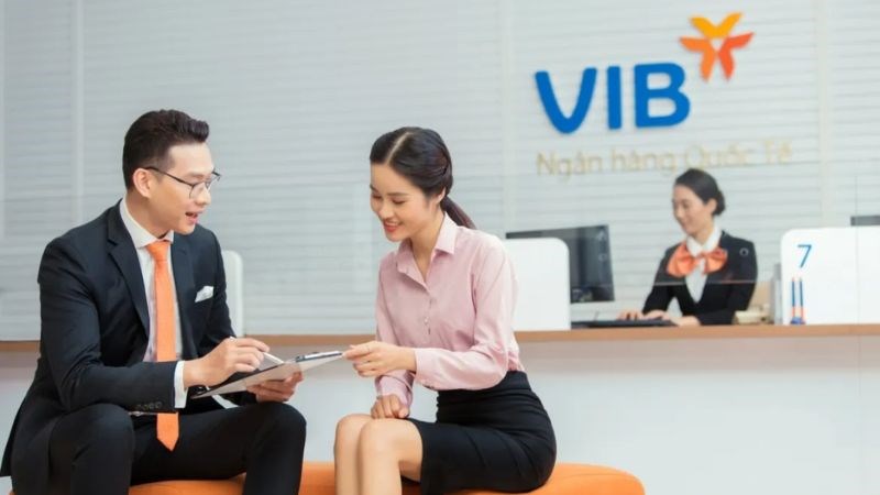 Tổng đài VIB sẵn sàng giải đáp thắc mắc 24/7