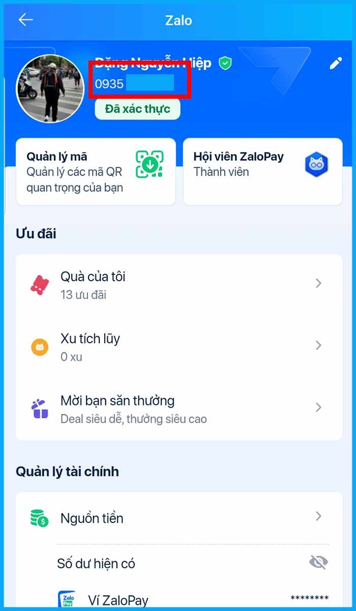 Bước 2: Xem mã khách hàng nằm bên phải ảnh đại diện