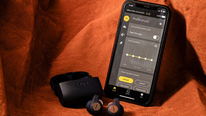 Theo d&otilde;i t&igrave;nh trạng pin của tai nghe ngay tr&ecirc;n ứng dụng