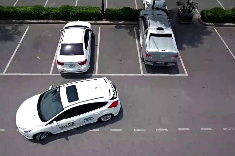 Cảnh b&aacute;o di dời xe khỏi vị tr&iacute; đỗ