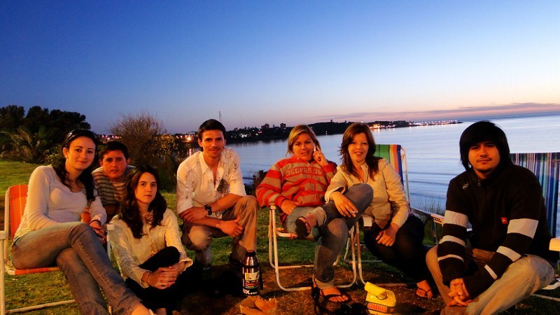 Chia sẻ khoảnh khắc đẹp với bạn b&egrave;