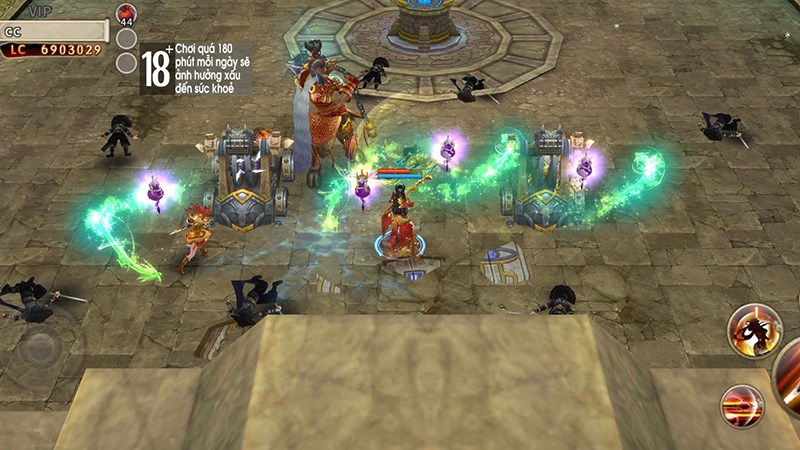 Lập hội chiến đấu với qu&aacute;i vật