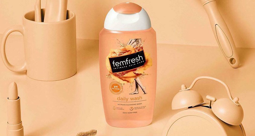 Dung dịch vệ sinh phụ nữ cao cấp hằng ngày Femfresh Daily Intimate Wash