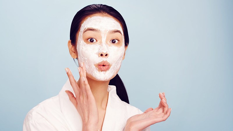Thoa mặt nạ quá dày cũng có thể gây kích ứng da, không mang lại hiệu quả 