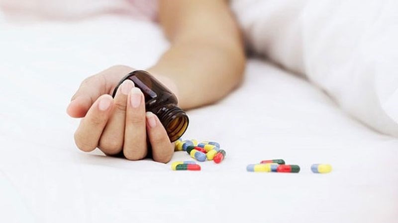 Lạm dụng thuốc chống trầm cảm có thể gây ra các triệu chứng nghiêm trọng. 