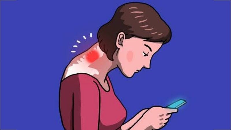 Việc sử dụng điện thoại thường xuyên gây hội chứng đau cổ và tay