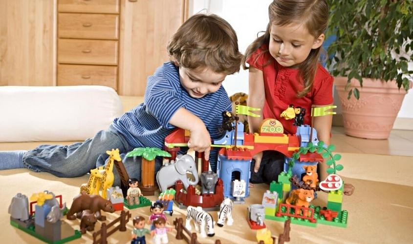 Đồ chơi giúp bé trau dồi kiến thức về thế giới xung quanh Đồ chơi giúp bé trau dồi kiến thức về thế giới xung quanh