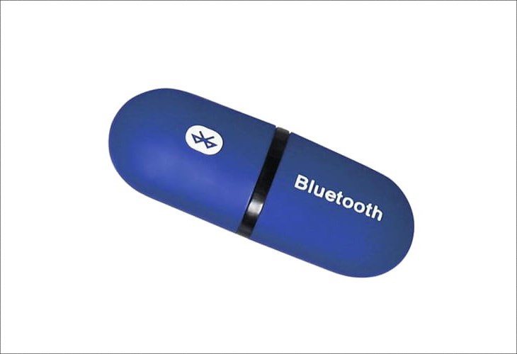 Bạn có thể sử dụng thiết bị USB Bluetooth Adapter 