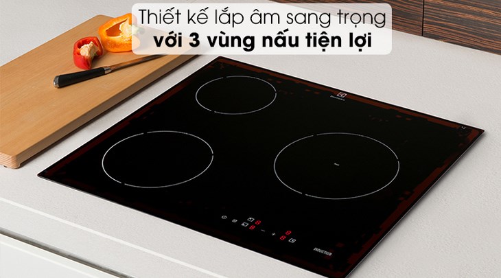 Bếp từ 3 vùng nấu lắp âm Electrolux E6203IOK có thiết kế lắp âm sang trọng với 3 vùng nấu tiện dụng