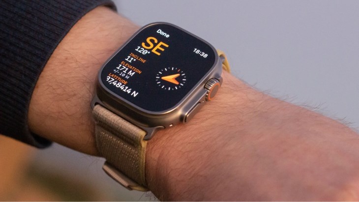 Độ sáng màn hình được cải thiện so với các dòng Apple Watch trước đây