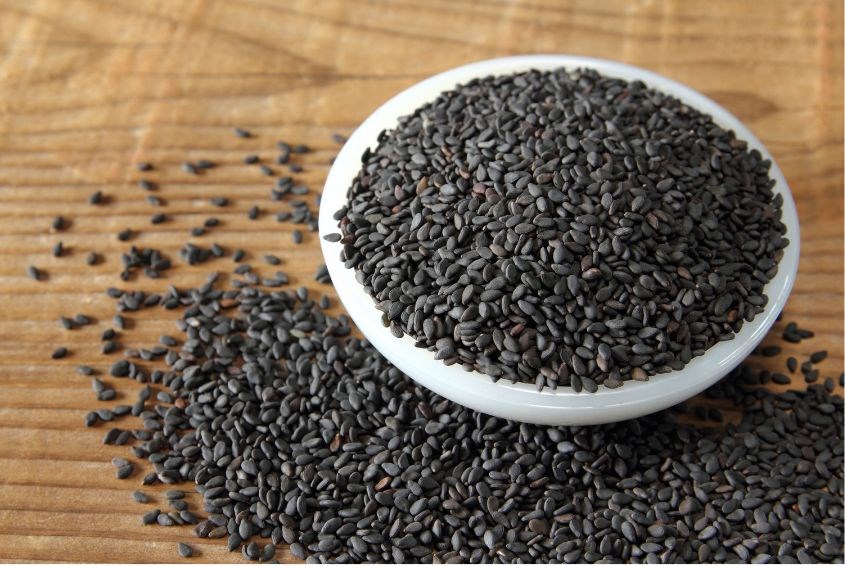 Mè đen vừa giúp đẩy nhanh sản dịch