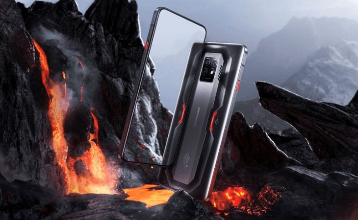 Red Magic 8 Pro sở hữu 2 biến thể pin cực trâu 4900 mAh và 5720 mAh