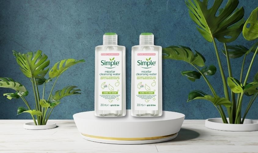 Nước tẩy trang Simple được phê duyệt bởi viện da liễu