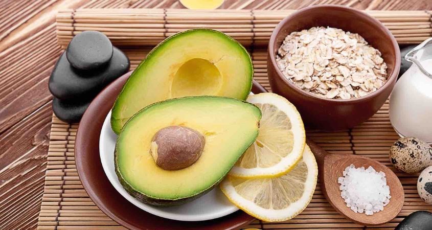 Mặt nạ yến mạch và bơ đẩy mụn hiệu quả, an toàn, lành tính cho da