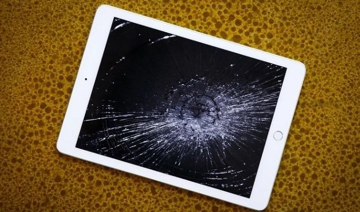 iPad bị va chạm có thể dẫn đến hỏng màn hình, gây phản quang