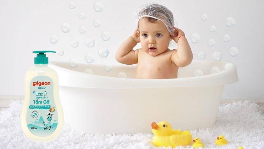 Dầu tắm gội cho bé Pigeon 2 trong 1 chiết xuất Jojoba 700 ml