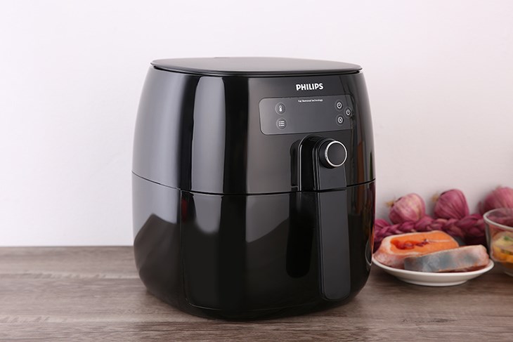 Nồi chiên không dầu Philips HD9745 là sản phẩm nổi bật của thương hiệu gia dụng uy tín của Hà Lan - Philips