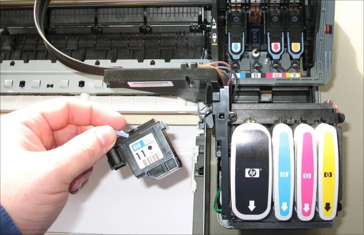 Máy in có thể sử dụng lâu hơn nếu bạn thường xuyên làm sạch đầu phun Máy in có thể sử dụng lâu hơn nếu bạn thường xuyên làm sạch đầu phun