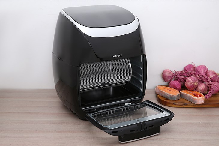Nồi chiên không dầu Hafele HS-AF1102B (535.43.715) có thiết kế 2 trong 1 vô cùng tiện lợi