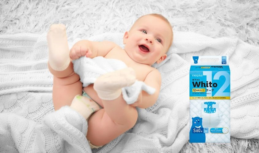 Tã được thiết kế ôm sát lưng bé với 3 vàng đai chống tràn