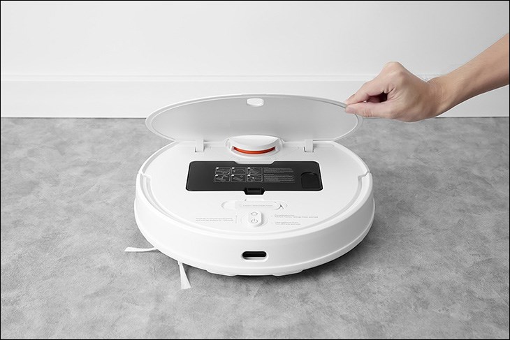 Robot hút bụi Xiaomi này có dung tích hộp chứa bụi lớn, giúp đựng được nhiều rác trong một lần dọn