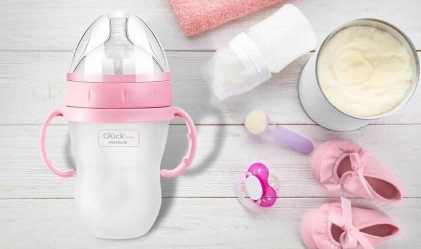 Bình sữa silicone Gluck Baby Premium cổ rộng 240 ml màu hồng chịu được nhiệt độ -50°C đến 200°C