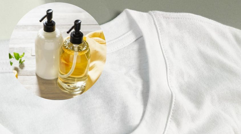 Sử dụng dầu gội để tẩy vết nước xả trên quần áo