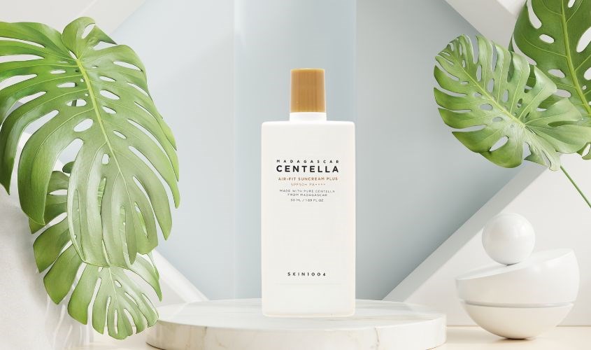 Kem chống nắng dưỡng trắng và chống lão hóa Skin1004 SPF 50+ PA++++ 50 ml