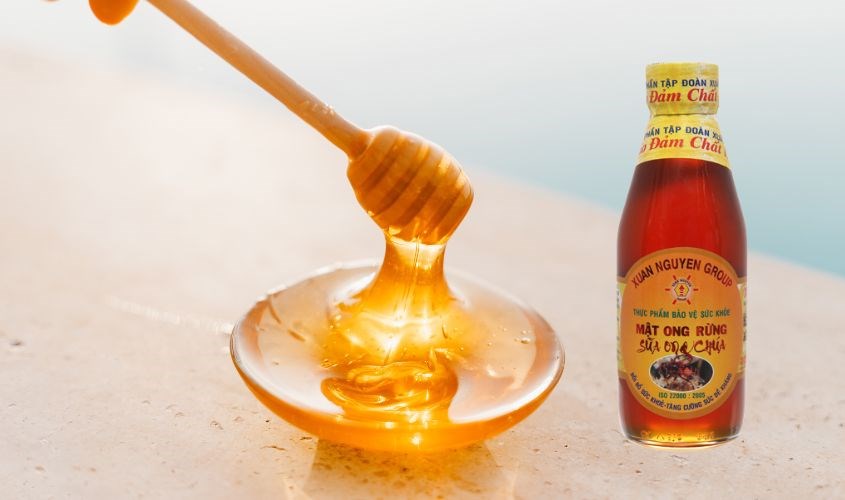 Mật ong rừng nguyên chất pha sữa ong chúa Xuân Nguyên 200 ml an toàn khi sử dụng